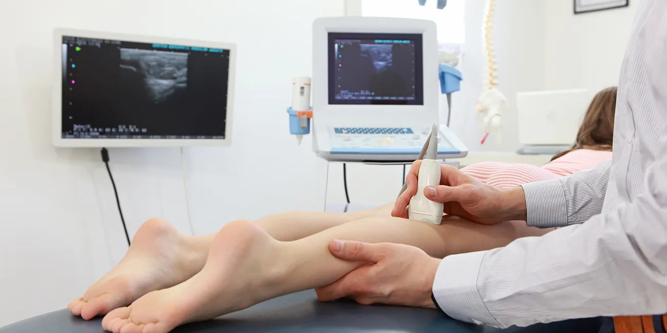 Ultralydundersøkelse av menisk.